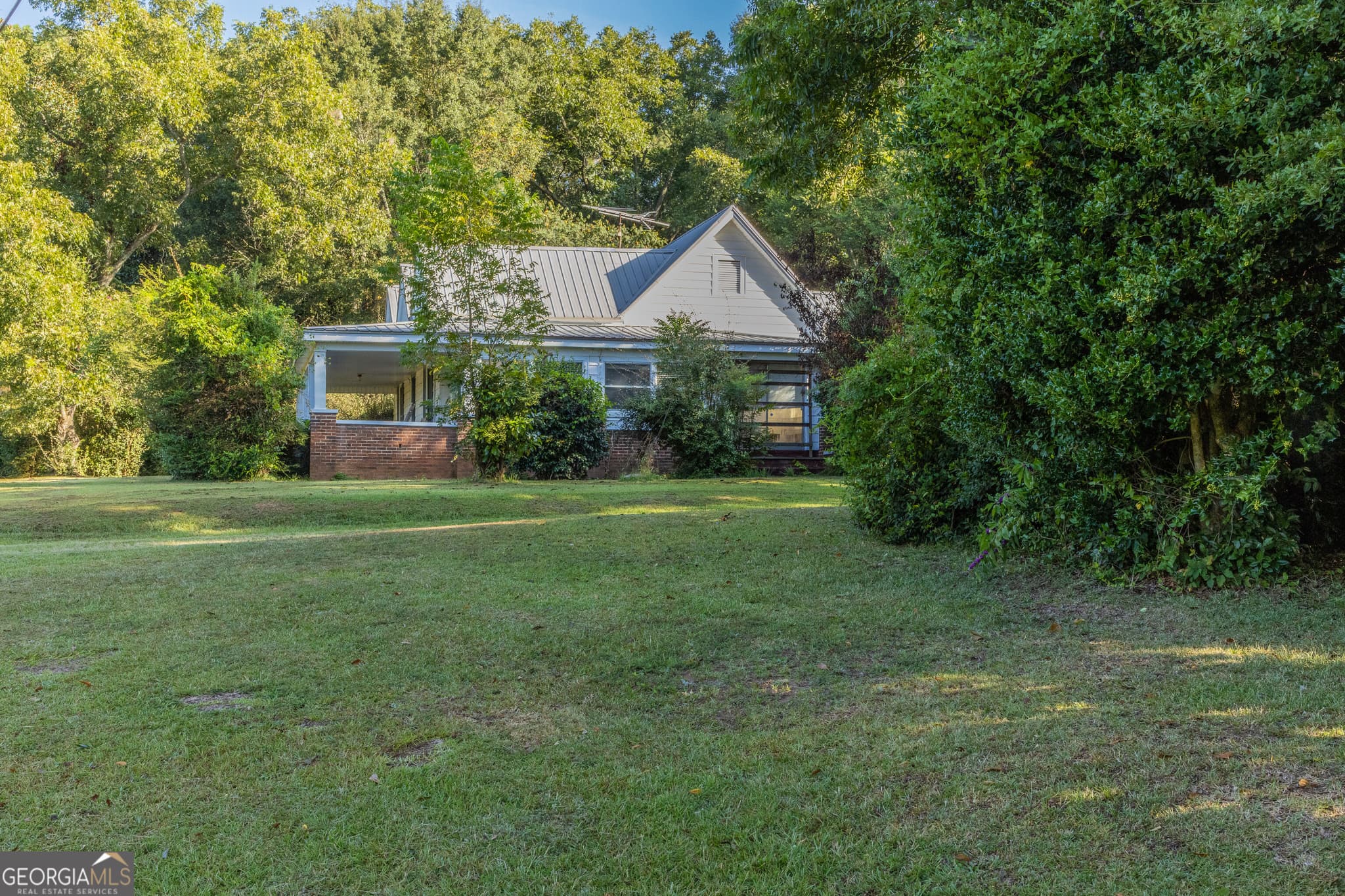 3 bedroom, 2.5 bathroom, 2,236 sq ft single family residence for sale at 4680 Crest Highway, Thomaston, GA 30286 — photo 6