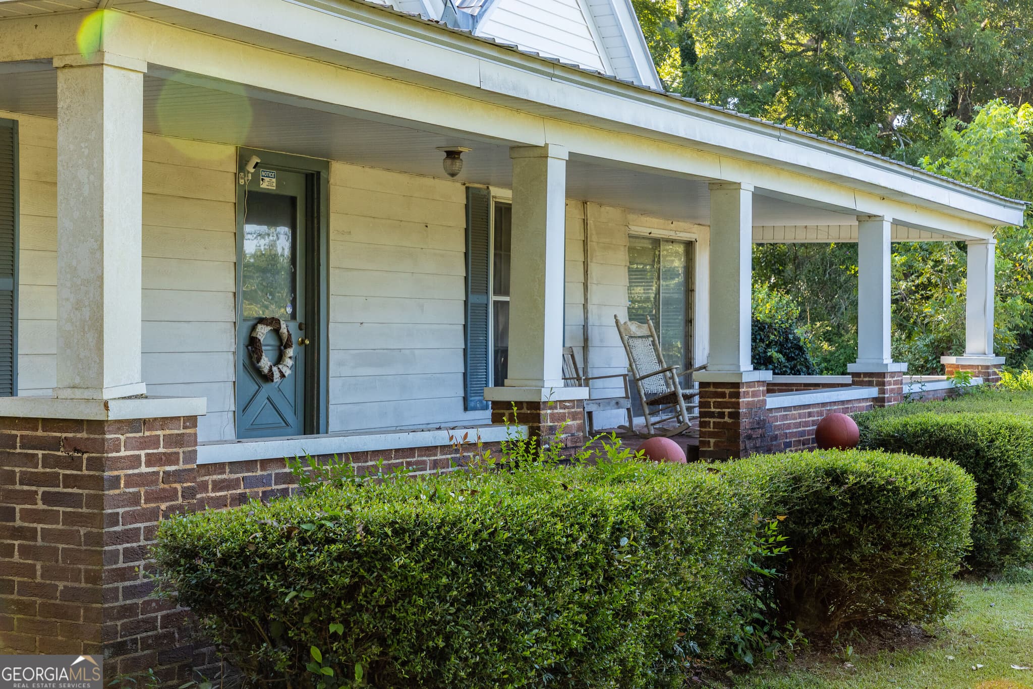 3 bedroom, 2.5 bathroom, 2,236 sq ft single family residence for sale at 4680 Crest Highway, Thomaston, GA 30286 — photo 4