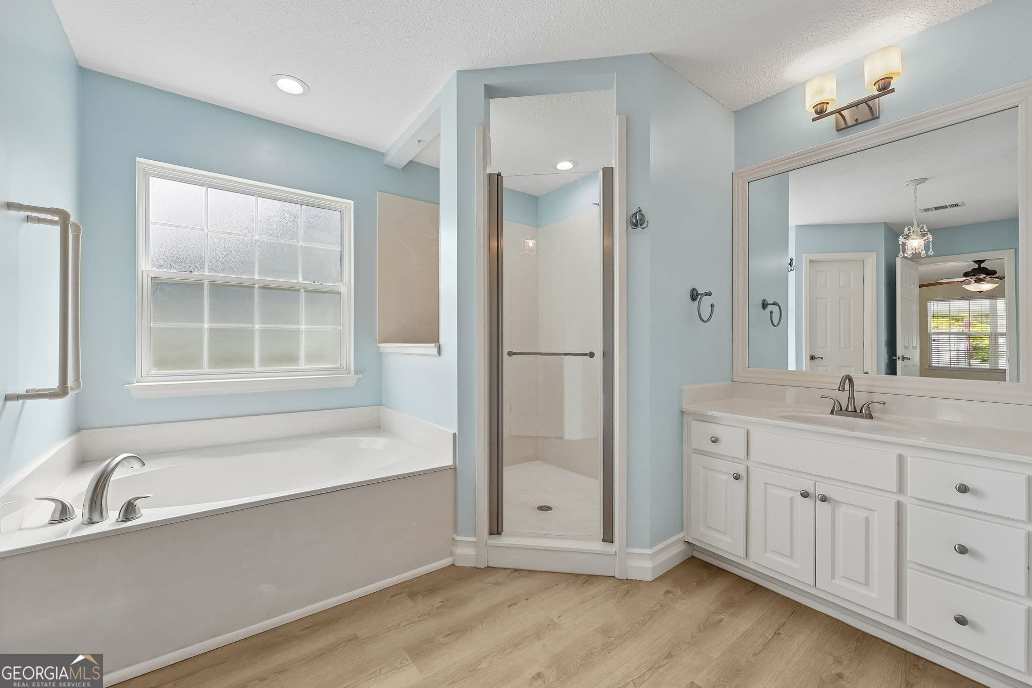 5 bedroom, 3 bathroom, 2,405 sq ft single family residence for sale at 101 Grouper Way, St. Marys, GA 31558 — photo 7