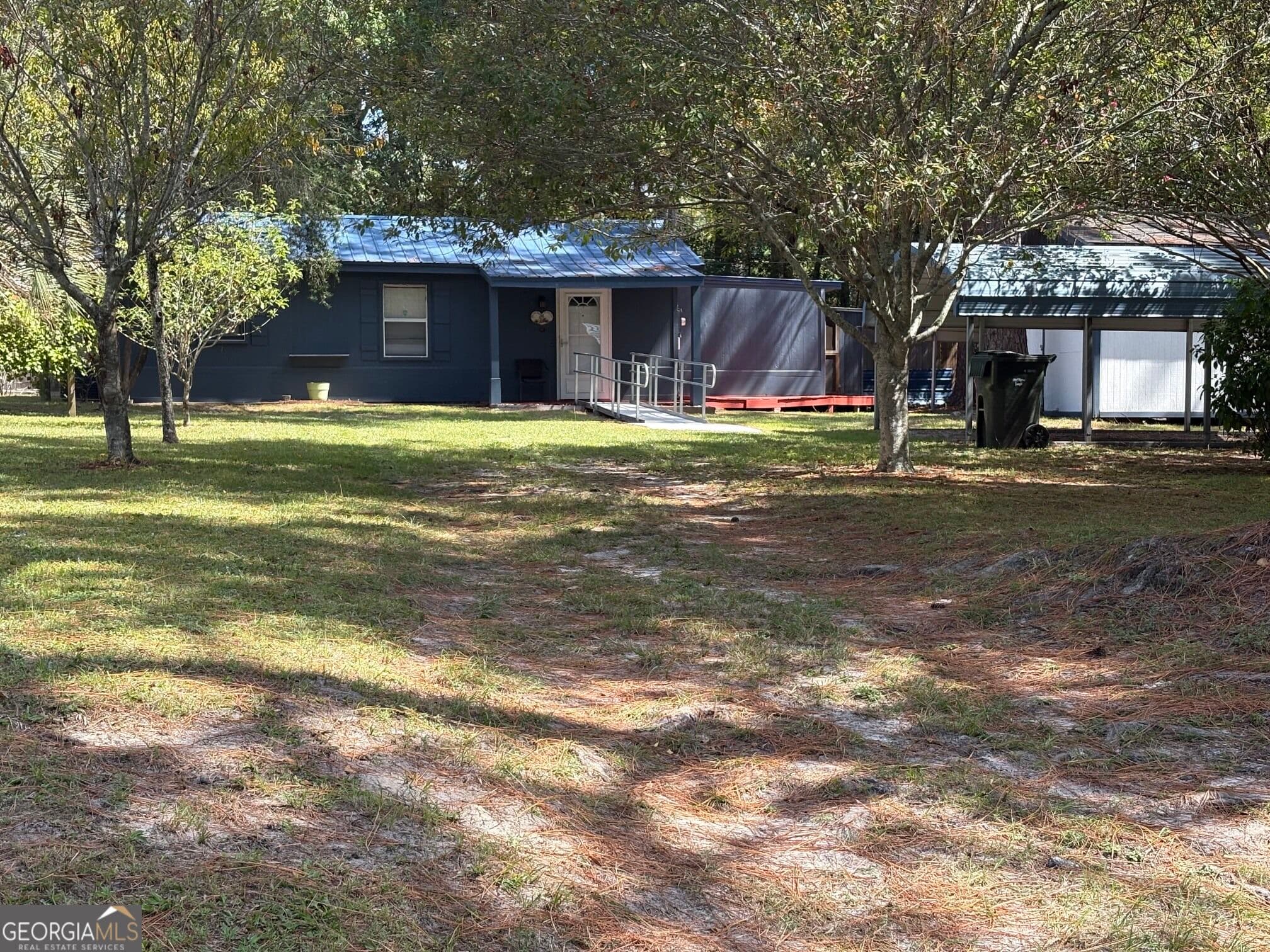 1 bedroom, 1 bathroom, 704 sq ft single family residence for sale at 704 Bay Street, Waycross, GA 31501 — photo 4