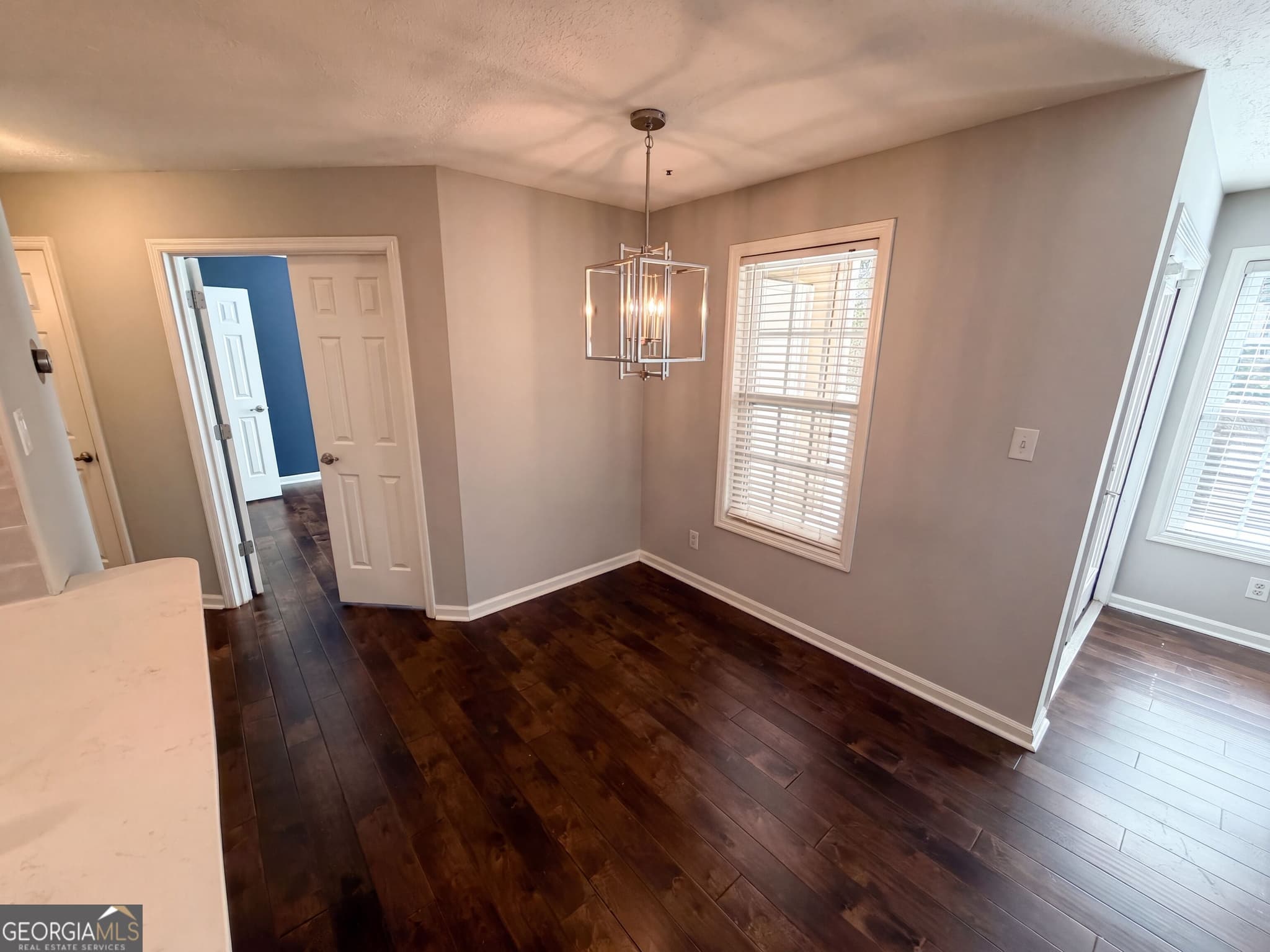 2 bedroom, 2 bathroom, 1,017 sq ft condominium for sale at 2090 River Heights Walk, Marietta, GA 30067 — photo 7