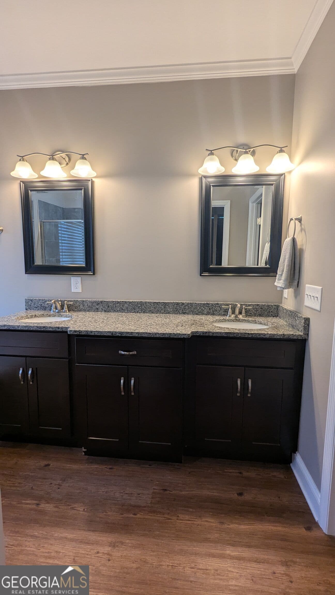 3 bedroom, 2 bathroom, 2,023 sq ft single family residence for sale at 331 Burnt Hickory Lane, Calhoun, GA 30701 — photo 10