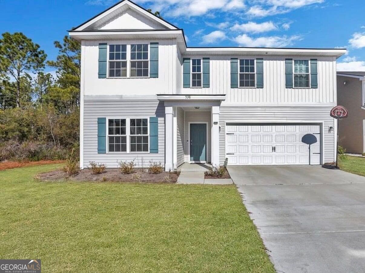 6 bedroom, 3 bathroom, 2,415 sq ft single family residence for sale at 538 Brightleaf Circle, Hinesville, GA 31313