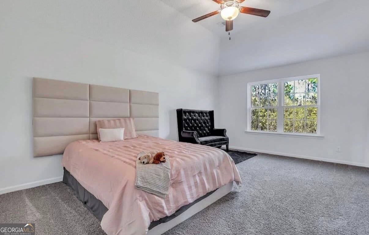 6 bedroom, 3 bathroom, 2,415 sq ft single family residence for sale at 538 Brightleaf Circle, Hinesville, GA 31313 — photo 9