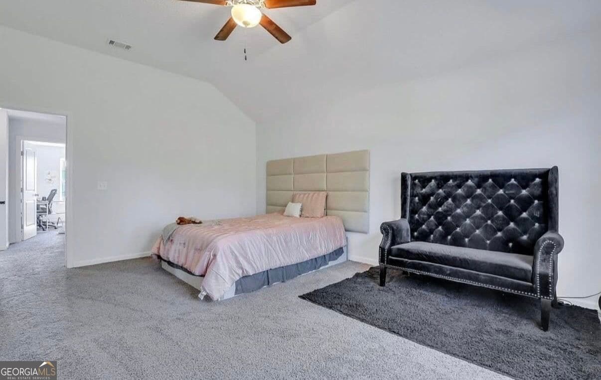 6 bedroom, 3 bathroom, 2,415 sq ft single family residence for sale at 538 Brightleaf Circle, Hinesville, GA 31313 — photo 10
