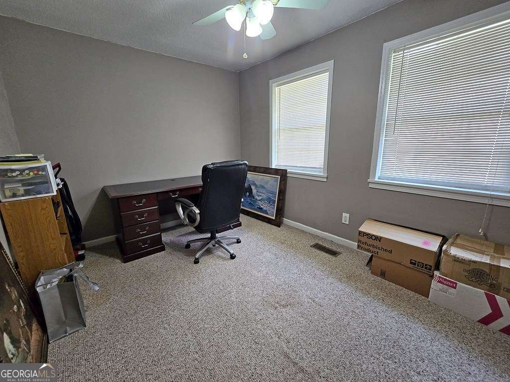 4 bedroom, 3 bathroom, 1,801 sq ft single family residence for sale at 601 Azalea Circle, Valdosta, GA 31602 — photo 10