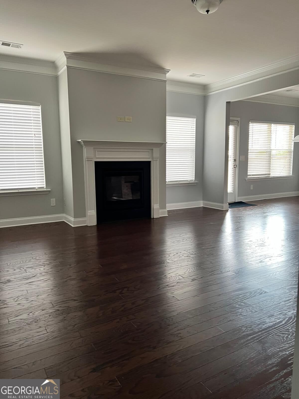 6 bedroom, 4 bathroom, 3,516 sq ft single family residence for sale at 38 Stately Oaks Drive, Cartersville, GA 30120 — photo 8