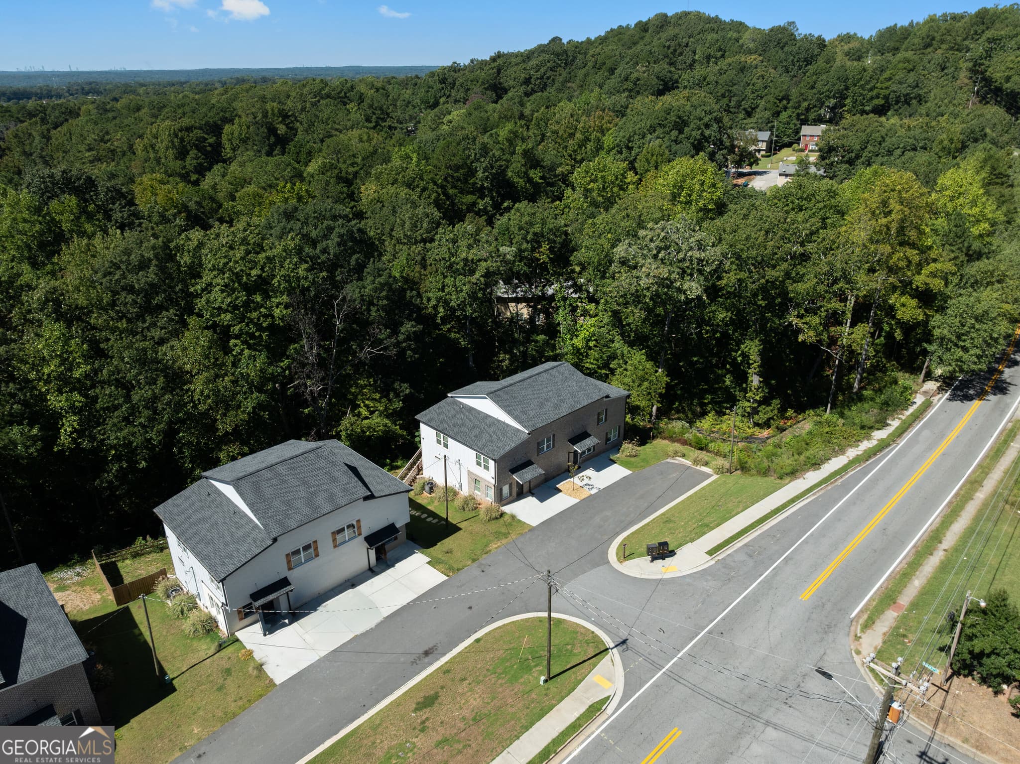 multi family,quadruplex,townhouse for sale at 2381 Highpoint Road, Snellville, GA 30078 — photo 6