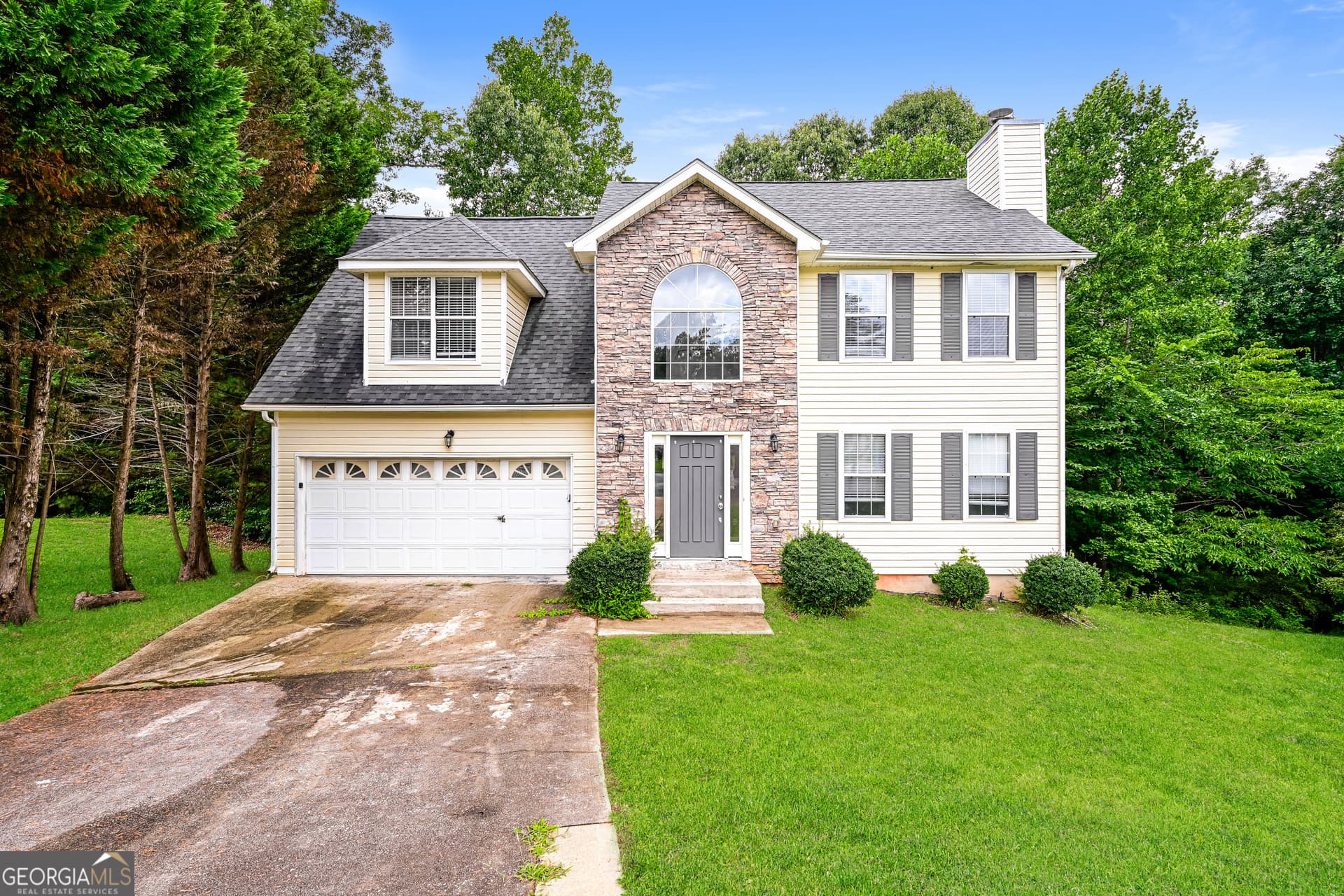 3 bedroom, 2.5 bathroom, 2,090 sq ft single family residence for sale at 3580 Cherry Bloom Way, Decatur, GA 30034 — photo 1 of 22