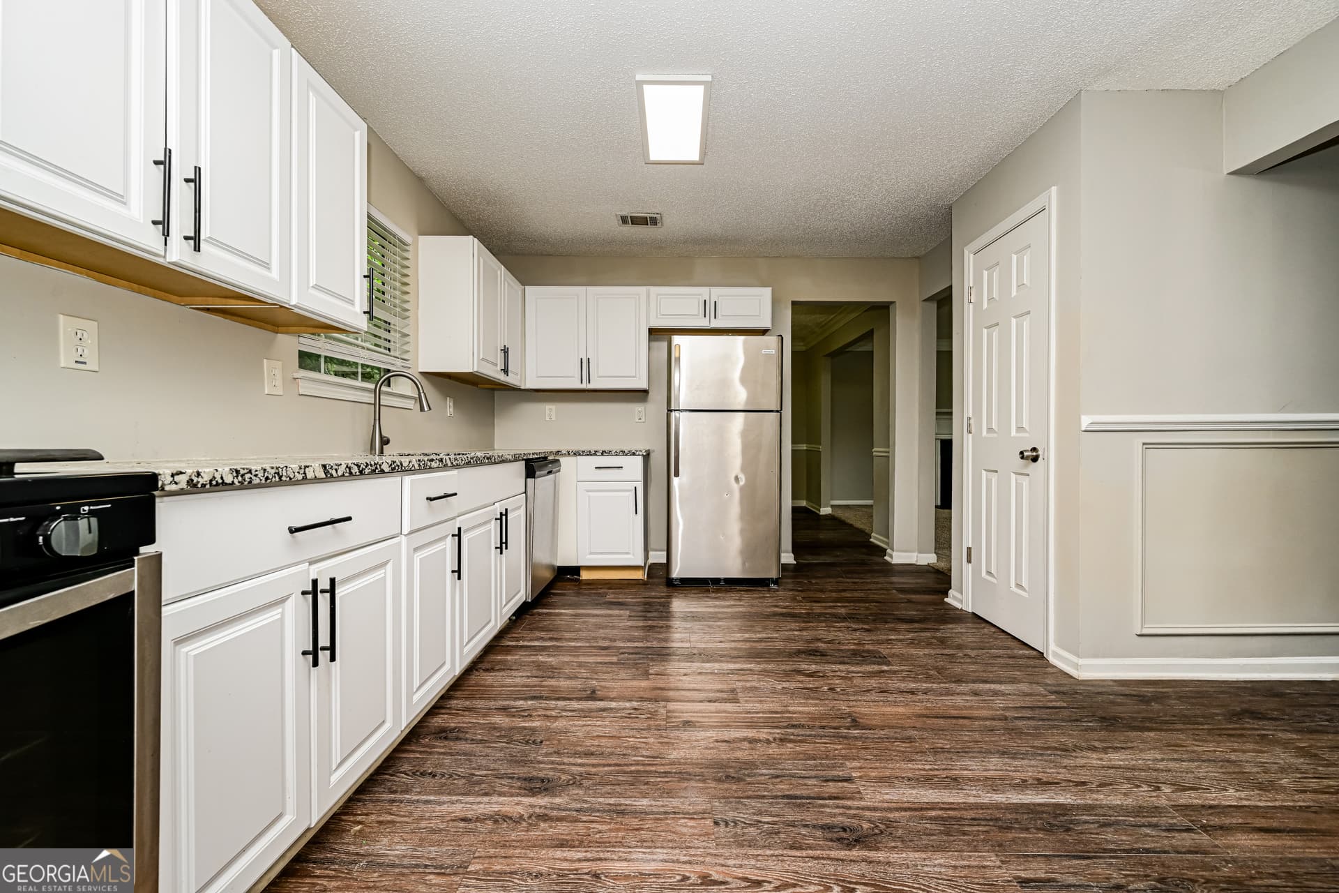 3 bedroom, 2.5 bathroom, 2,090 sq ft single family residence for sale at 3580 Cherry Bloom Way, Decatur, GA 30034 — photo 8
