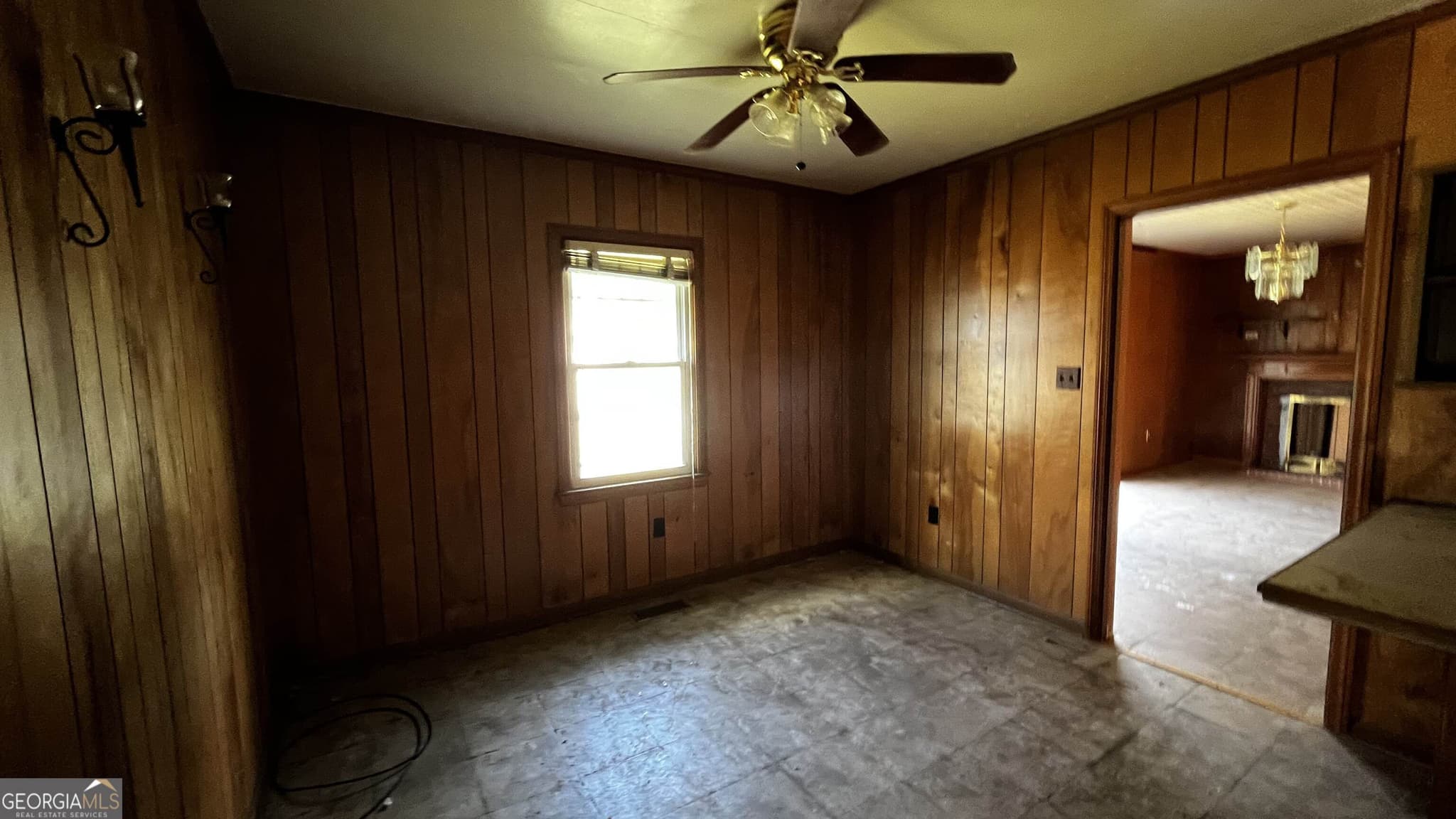 3 bedroom, 2 bathroom, 1,636 sq ft single family residence for sale at 133 Thornton Drive, Albany, GA 31705 — photo 7