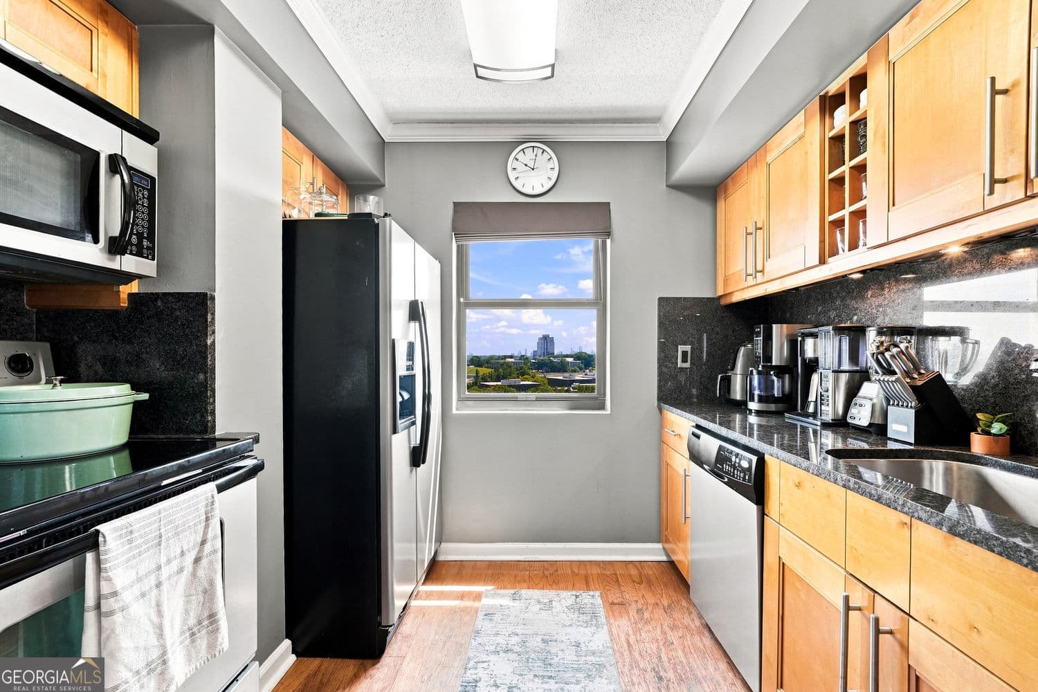 1 bedroom, 1 bathroom, 769 sq ft condominium for sale at 795 Hammond Drive 1708, Sandy Springs, GA 30328 — photo 10