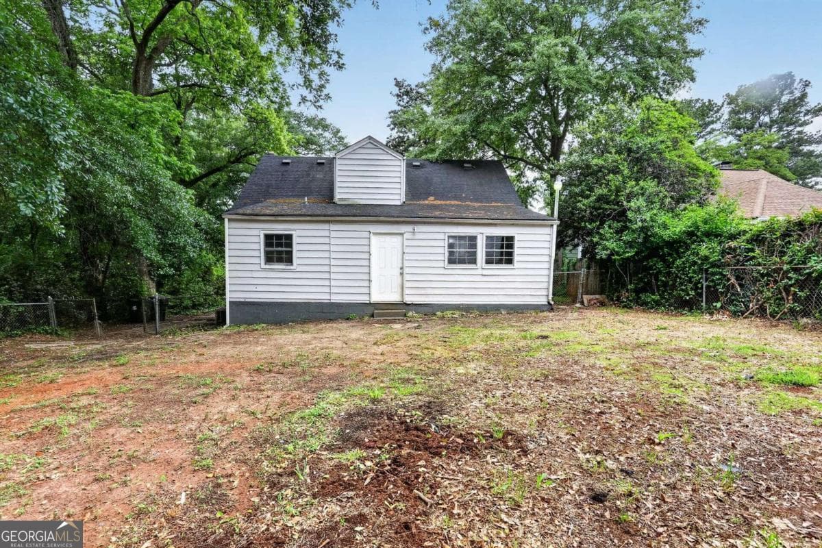 4 bedroom, 2 bathroom, 2,851 sq ft single family residence for rent at 2728 Winburn Terrace, Atlanta, GA 30344 for $1,950 a month — photo 2