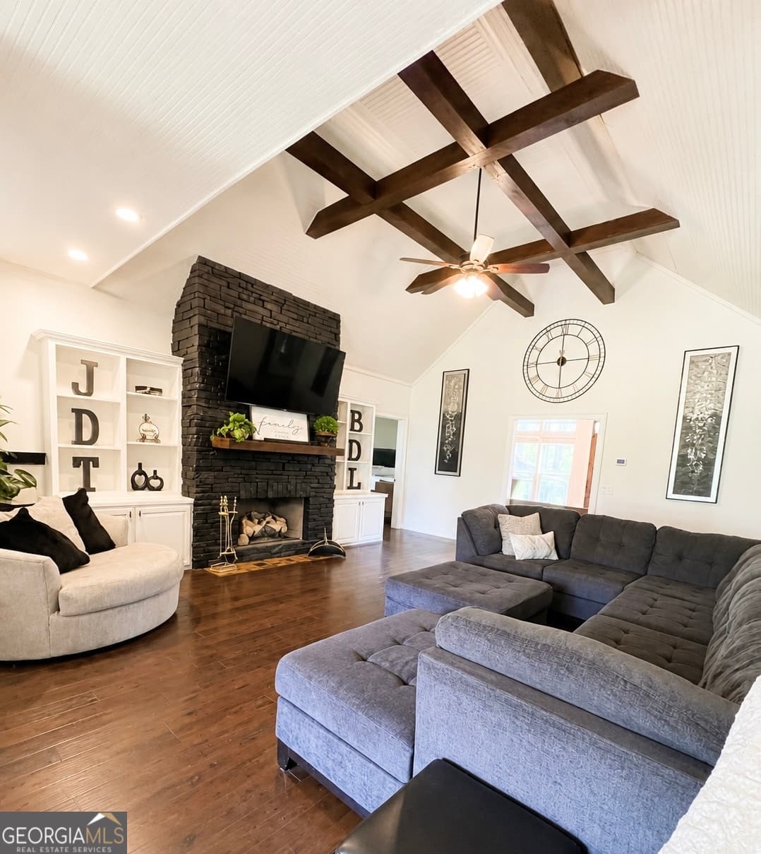 5 bedroom, 2.5 bathroom, 4,963 sq ft single family residence for sale at 117 Edgewood Road, Vidalia, GA 30474 — photo 2