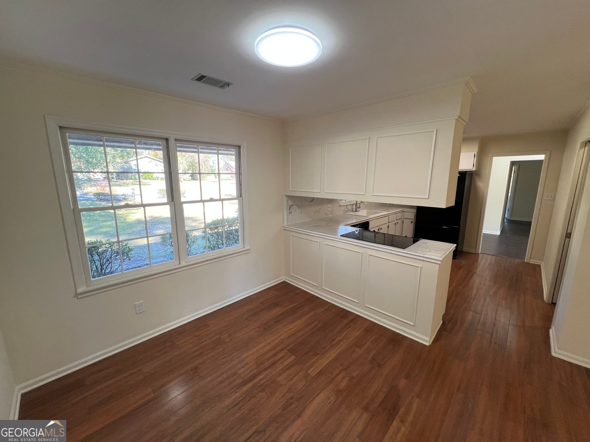 4 bedroom, 2 bathroom, 2,037 sq ft single family residence for sale at 311 Fairmont Drive, Dublin, GA 31021 — photo 7