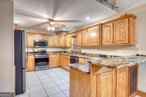 3 bedroom, 3.5 bathroom, 2,552 sq ft cabin,single family residence for sale at 300 Chapman Lane, Blairsville, GA 30512 — photo 8
