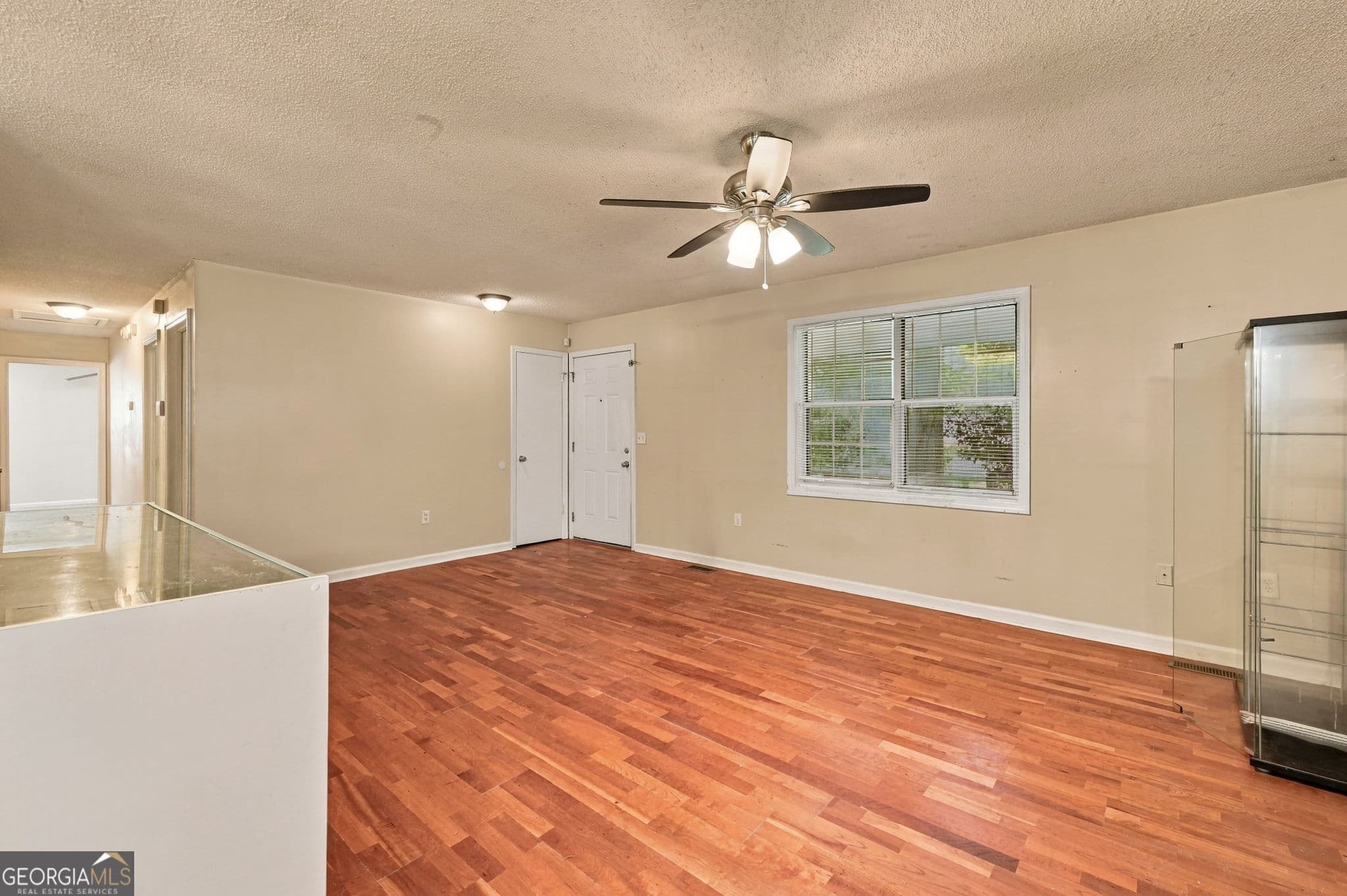 3 bedroom, 2 bathroom, 1,376 sq ft single family residence for sale at 230 Parkway Court, Dallas, GA 30157 — photo 5