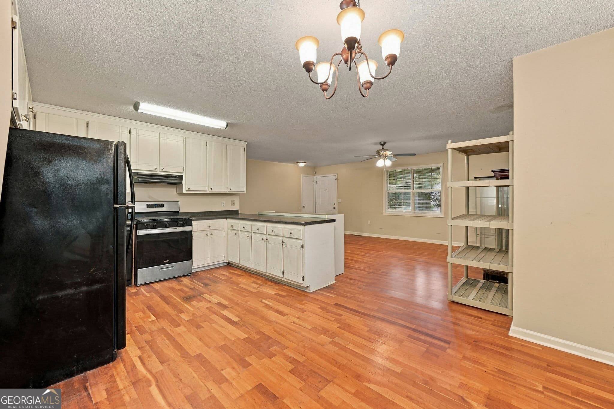 3 bedroom, 2 bathroom, 1,376 sq ft single family residence for sale at 230 Parkway Court, Dallas, GA 30157 — photo 8