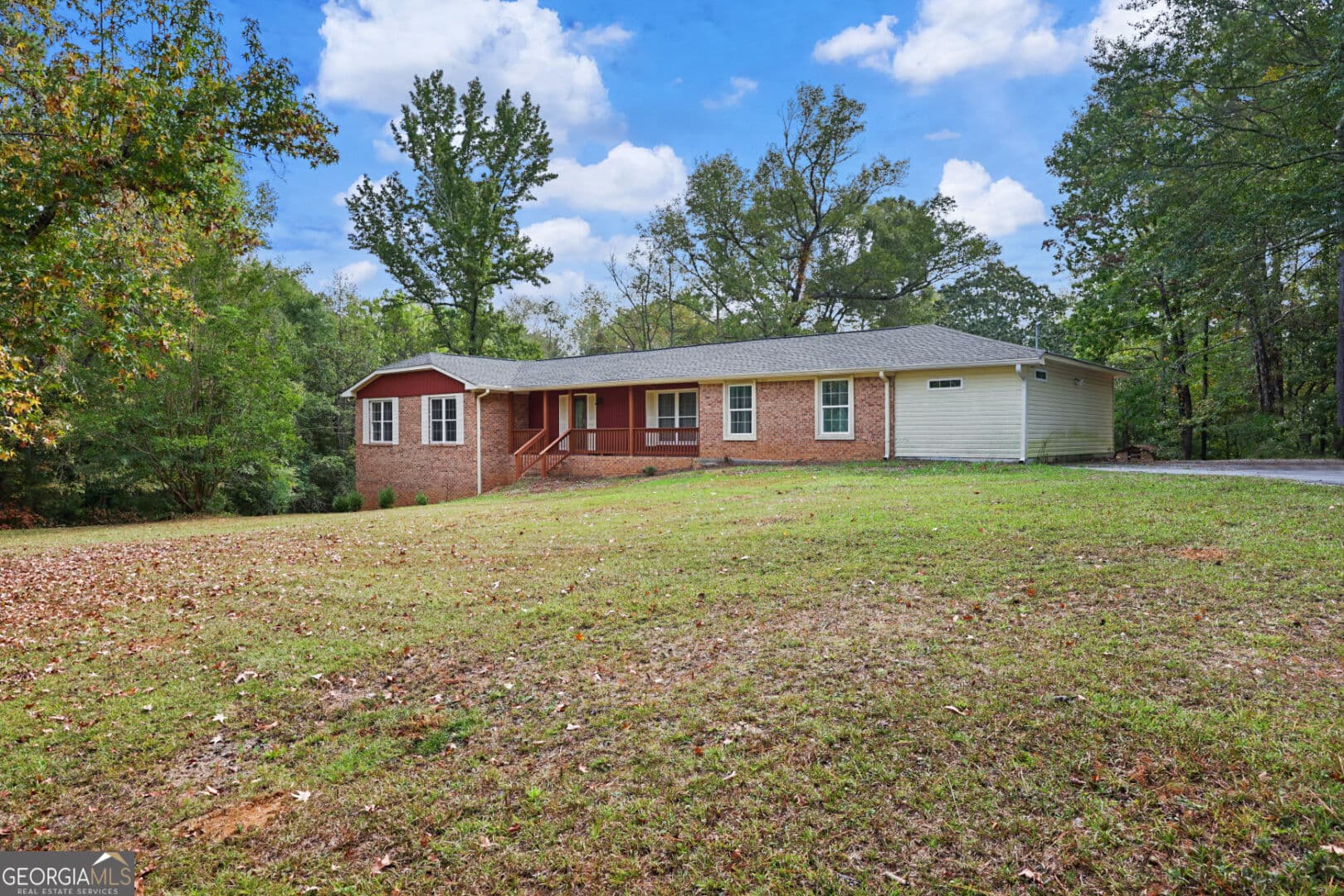 4 bedroom, 3 bathroom, 3,163 sq ft single family residence for sale at 159 Candler Road, Gray, GA 31032 — photo 2