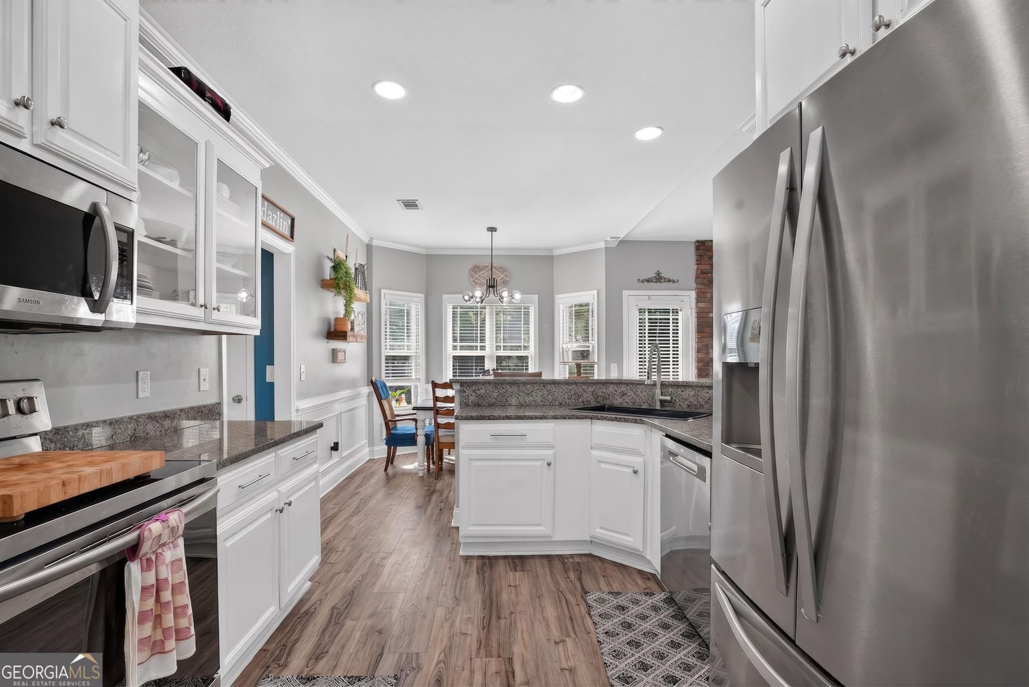 5 bedroom, 3 bathroom, 3,553 sq ft single family residence for sale at 171 Windsor Court, Williamson, GA 30292 — photo 4