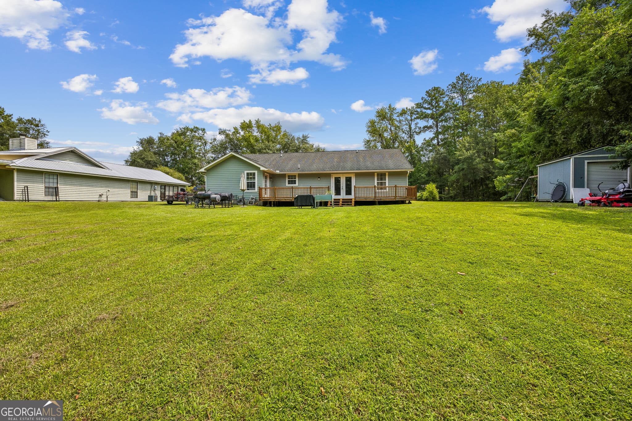 4 bedroom, 3 bathroom, 1,832 sq ft single family residence for sale at 189 Deerfield Circle, Kingsland, GA 31548 — photo 5