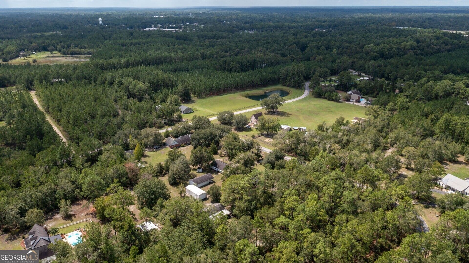 3 bedroom, 3.5 bathroom, 2,930 sq ft single family residence for sale at 66 Settlers Way, Folkston, GA 31537 — photo 10
