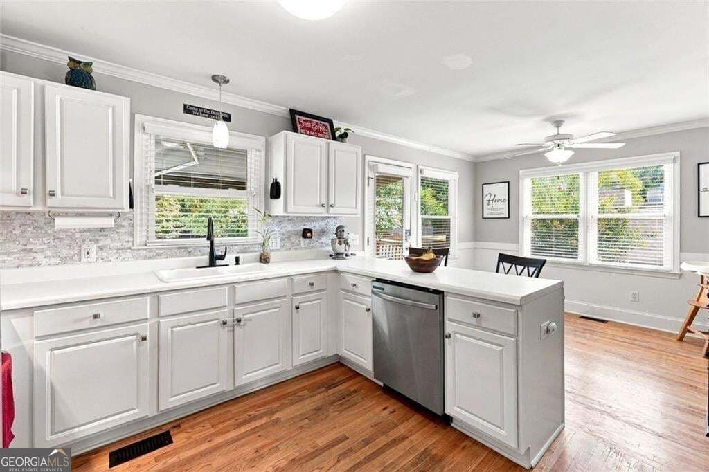 5 bedroom, 3 bathroom, 2,108 sq ft single family residence for sale at 413 Christina Way, Acworth, GA 30102 — photo 9