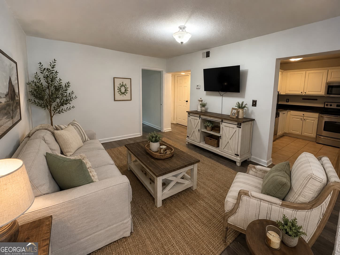 2 bedroom, 1 bathroom, 795 sq ft condominium for sale at 250 Little Street APT A103, Athens, GA 30605 — photo 3