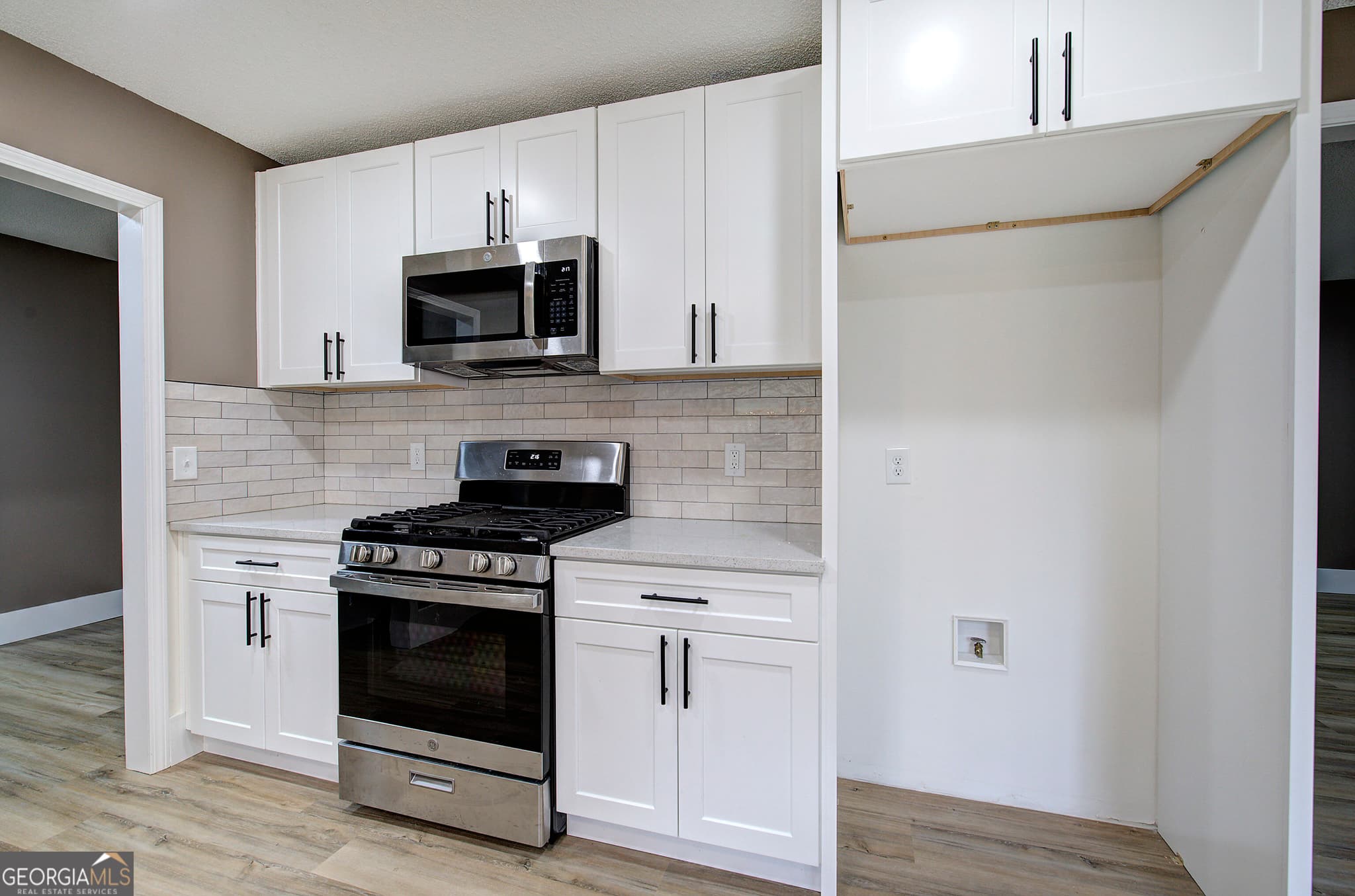 2 bedroom, 1.5 bathroom, 1,346 sq ft single family residence for sale at 202 Fire Tower Road, Calhoun, GA 30701 — photo 9