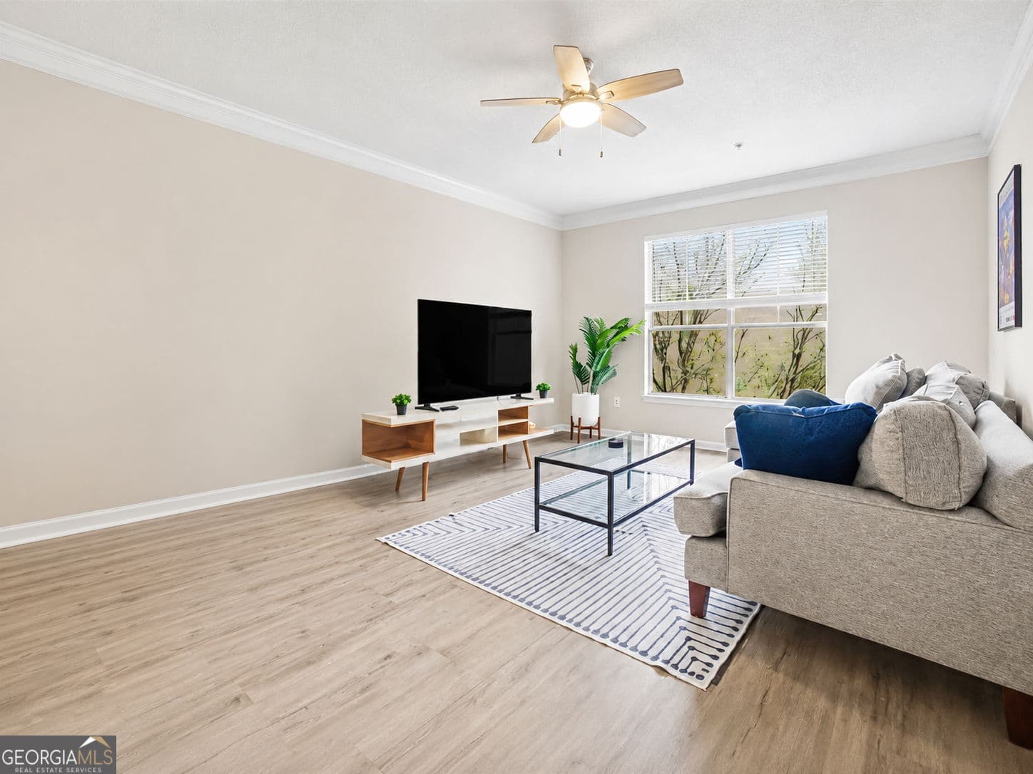 1 bedroom, 1 bathroom, 780 sq ft condominium for sale at 10 Perimeter Summit Boulevard 4409, Brookhaven, GA 30319 — photo 3