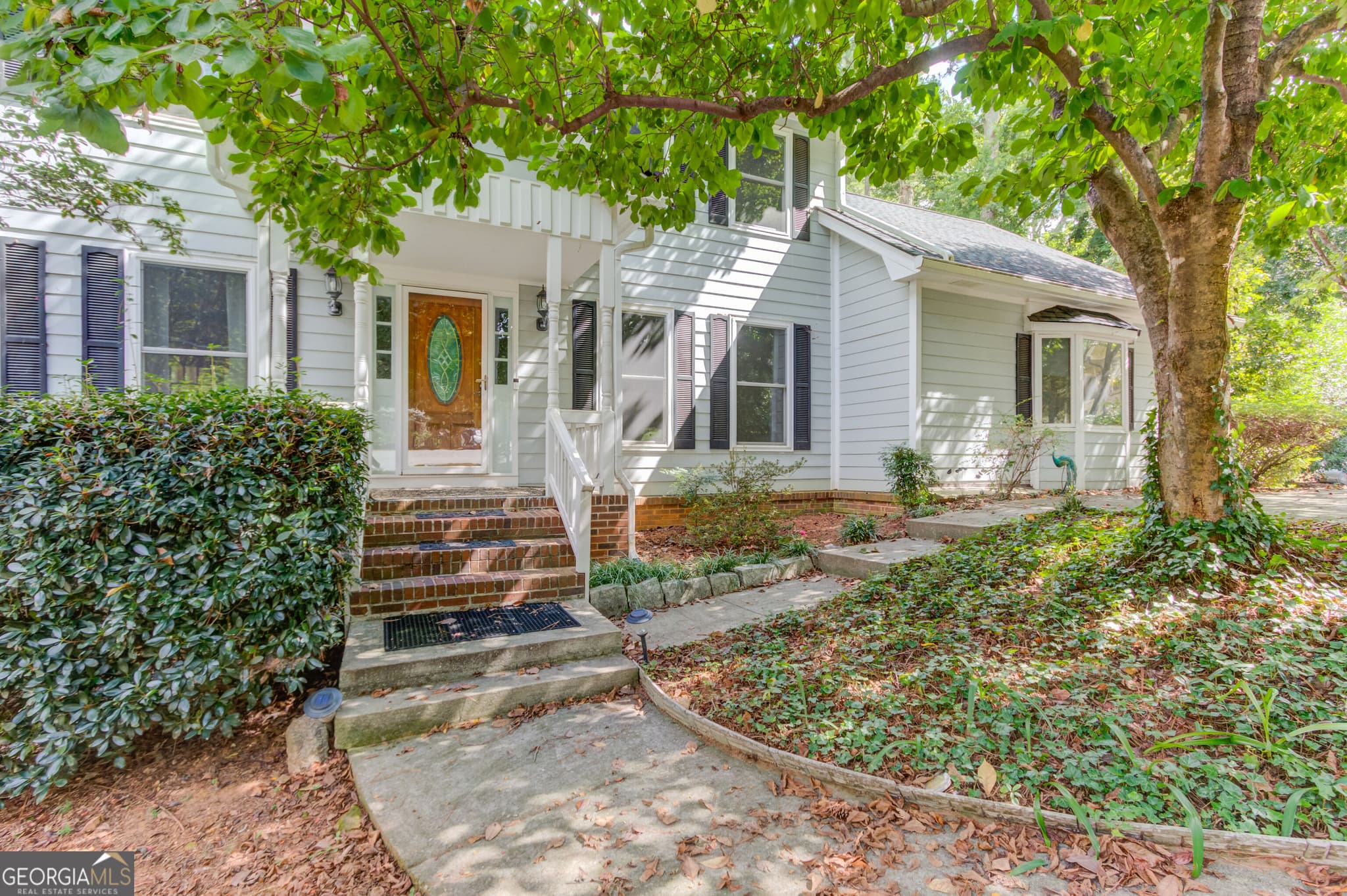 4 bedroom, 3.5 bathroom, 2,337 sq ft single family residence for sale at 5104 Onawa Court, Lilburn, GA 30047
