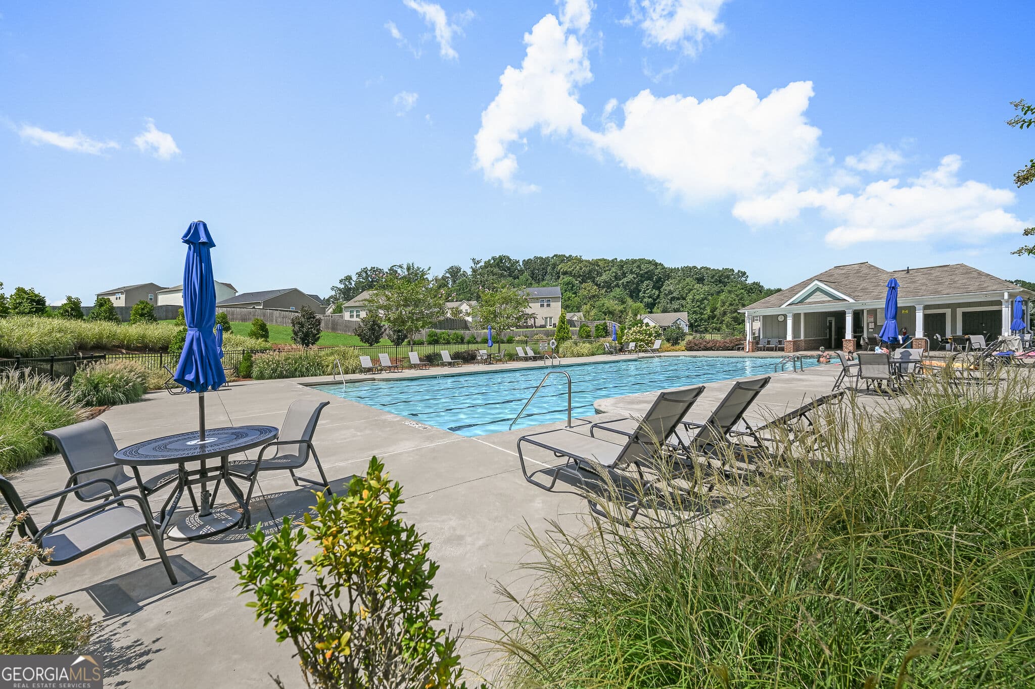 4 bedroom, 2 bathroom, 1,839 sq ft single family residence for sale at 155 Siena Drive, Cartersville, GA 30120 — photo 7