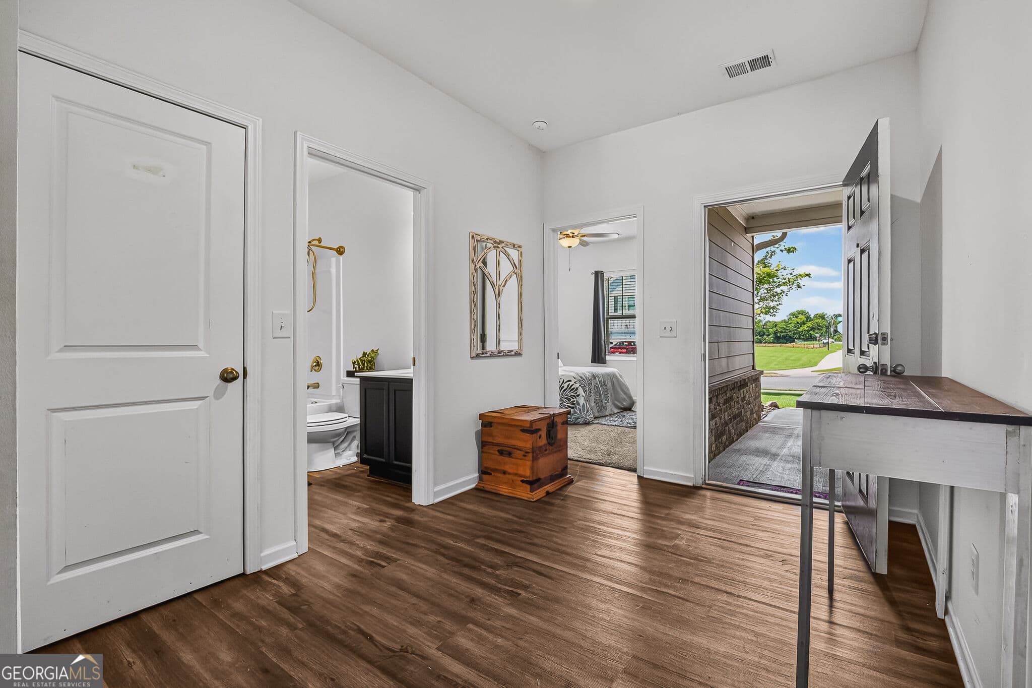 4 bedroom, 2 bathroom, 1,839 sq ft single family residence for sale at 155 Siena Drive, Cartersville, GA 30120 — photo 8