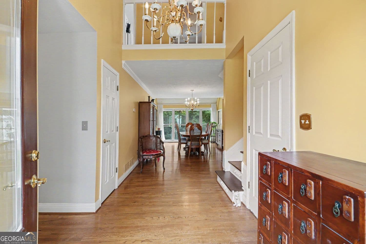 4 bedroom, 3.5 bathroom, 5,546 sq ft single family residence for sale at 3439 Grist Mill Court, Peachtree Corners, GA 30096 — photo 8