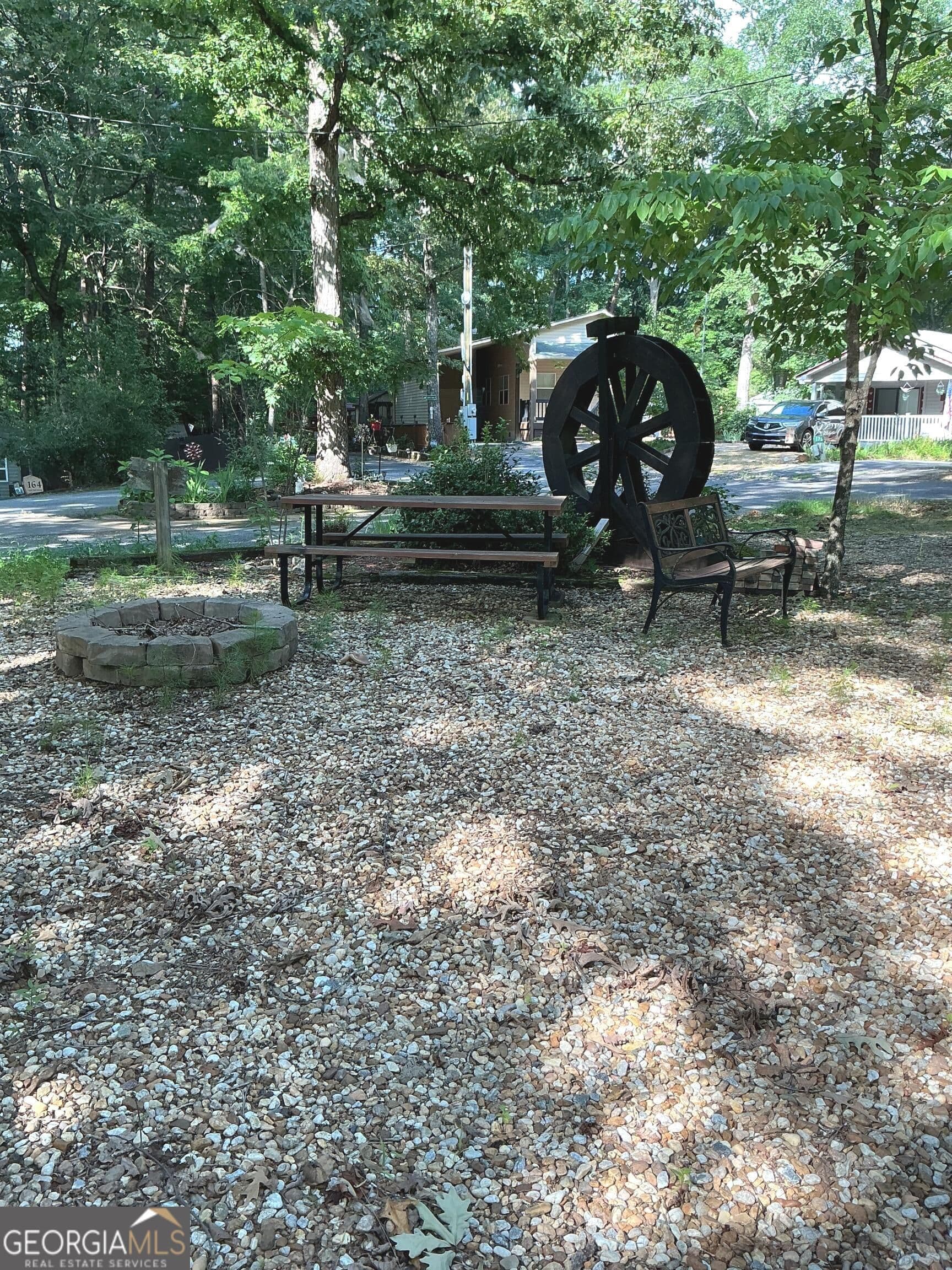 2 bedroom, 1.5 bathroom, 736 sq ft cabin,single family residence for sale at 160 Nob Hill Ridge, Cleveland, GA 30528 — photo 3