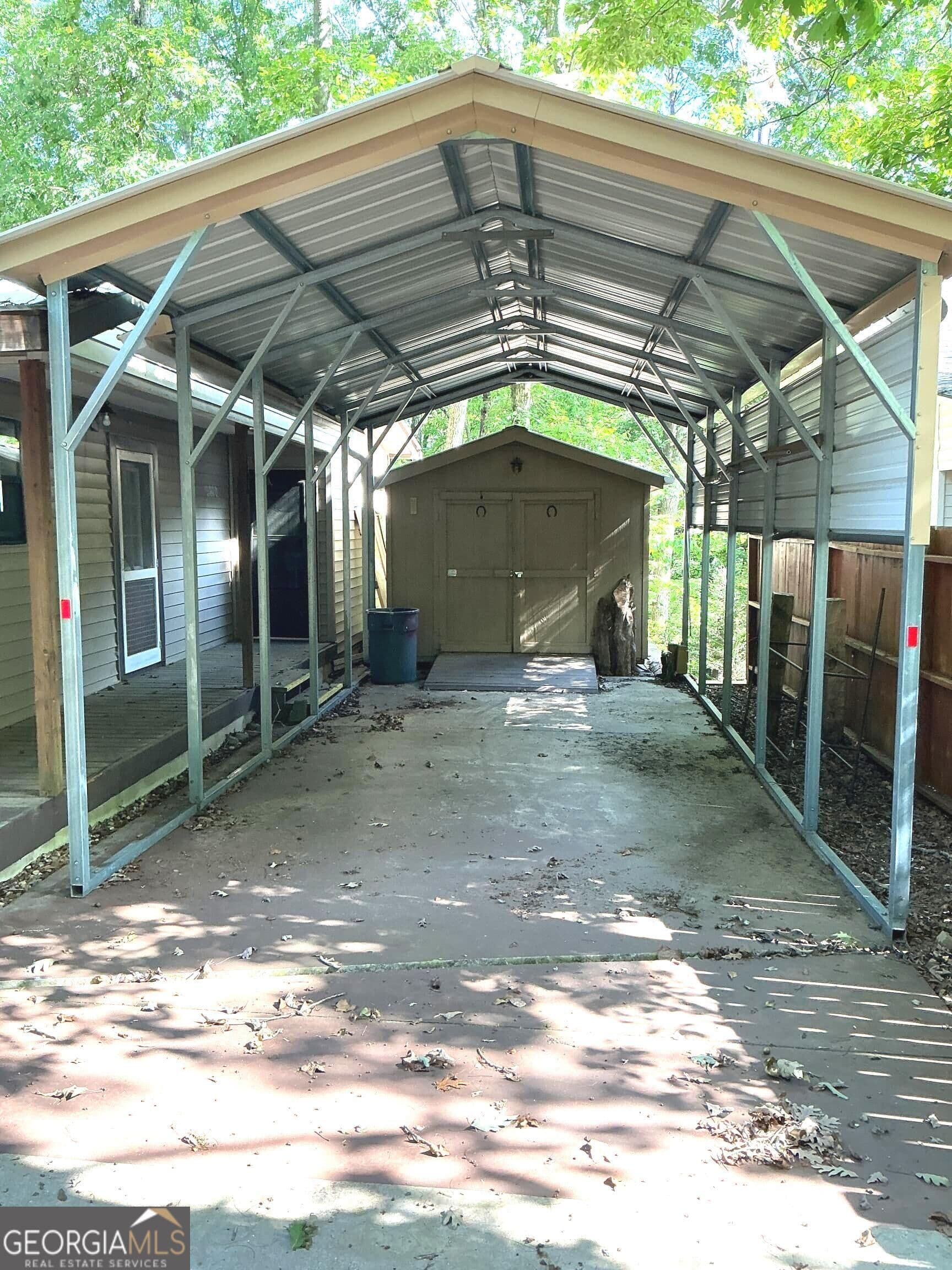 2 bedroom, 1.5 bathroom, 736 sq ft cabin,single family residence for sale at 160 Nob Hill Ridge, Cleveland, GA 30528 — photo 4