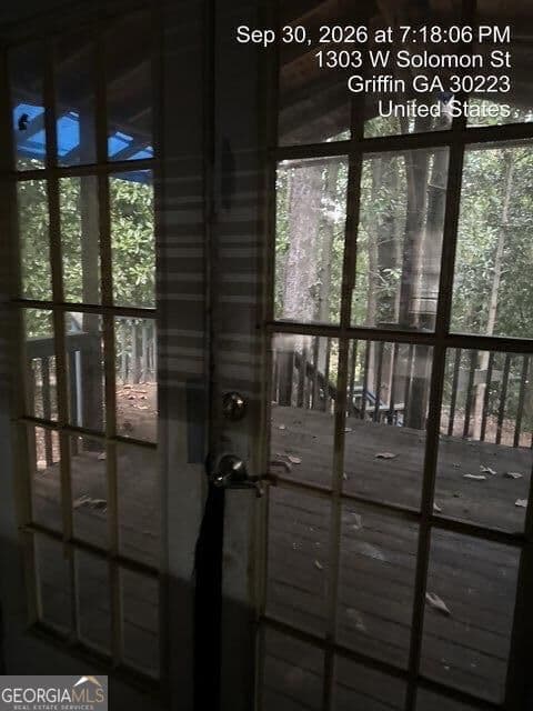 3 bedroom, 3 bathroom, 1,512 sq ft single family residence for sale at 1303 W Solomon Street, Griffin, GA 30223 — photo 3