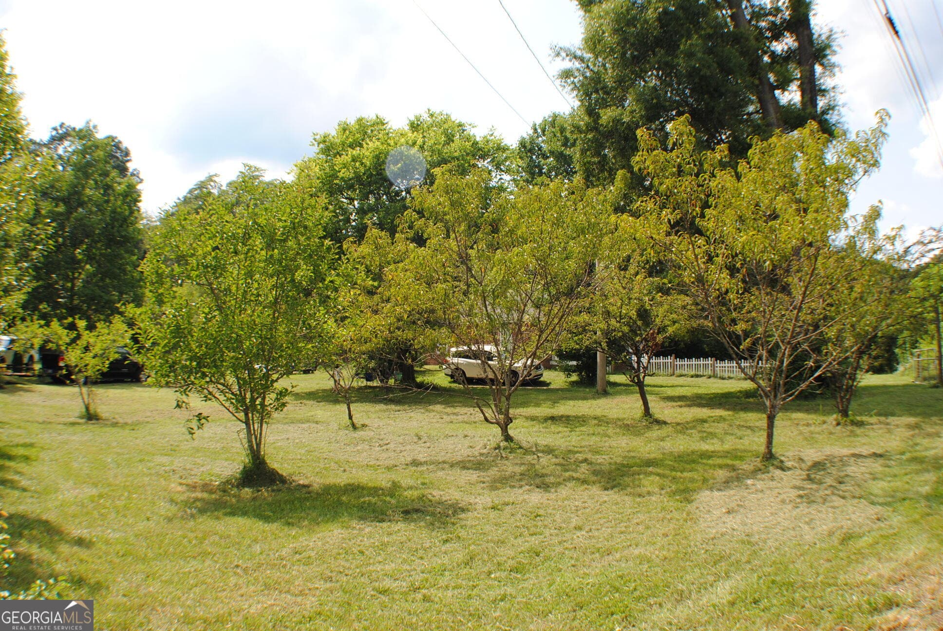 3 bedroom, 1 bathroom, 976 sq ft single family residence for sale at 3602 Highway 41, Resaca, GA 30735 — photo 2