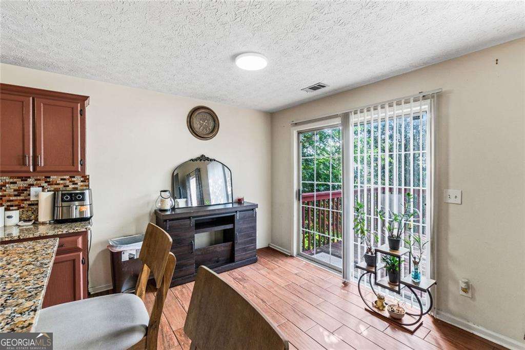 4 bedroom, 3 bathroom, 2,298 sq ft single family residence for sale at 242 Birch Circle, Riverdale, GA 30274 — photo 10