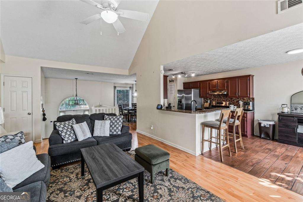 4 bedroom, 3 bathroom, 2,298 sq ft single family residence for sale at 242 Birch Circle, Riverdale, GA 30274 — photo 8