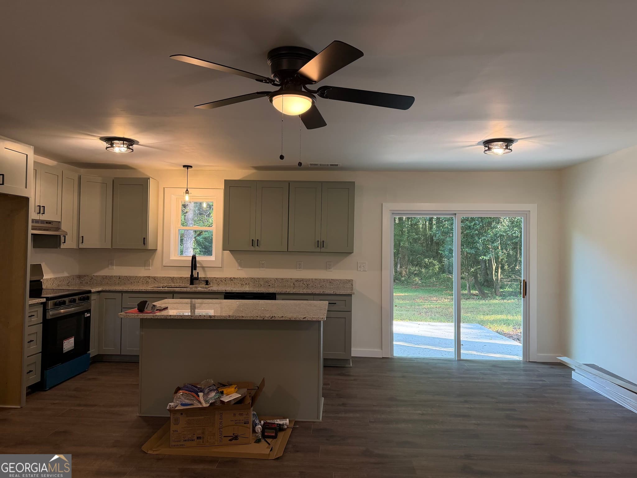 2 bedroom, 1 bathroom, 1,080 sq ft single family residence for sale at 318 North Street, Thomaston, GA 30286 — photo 7