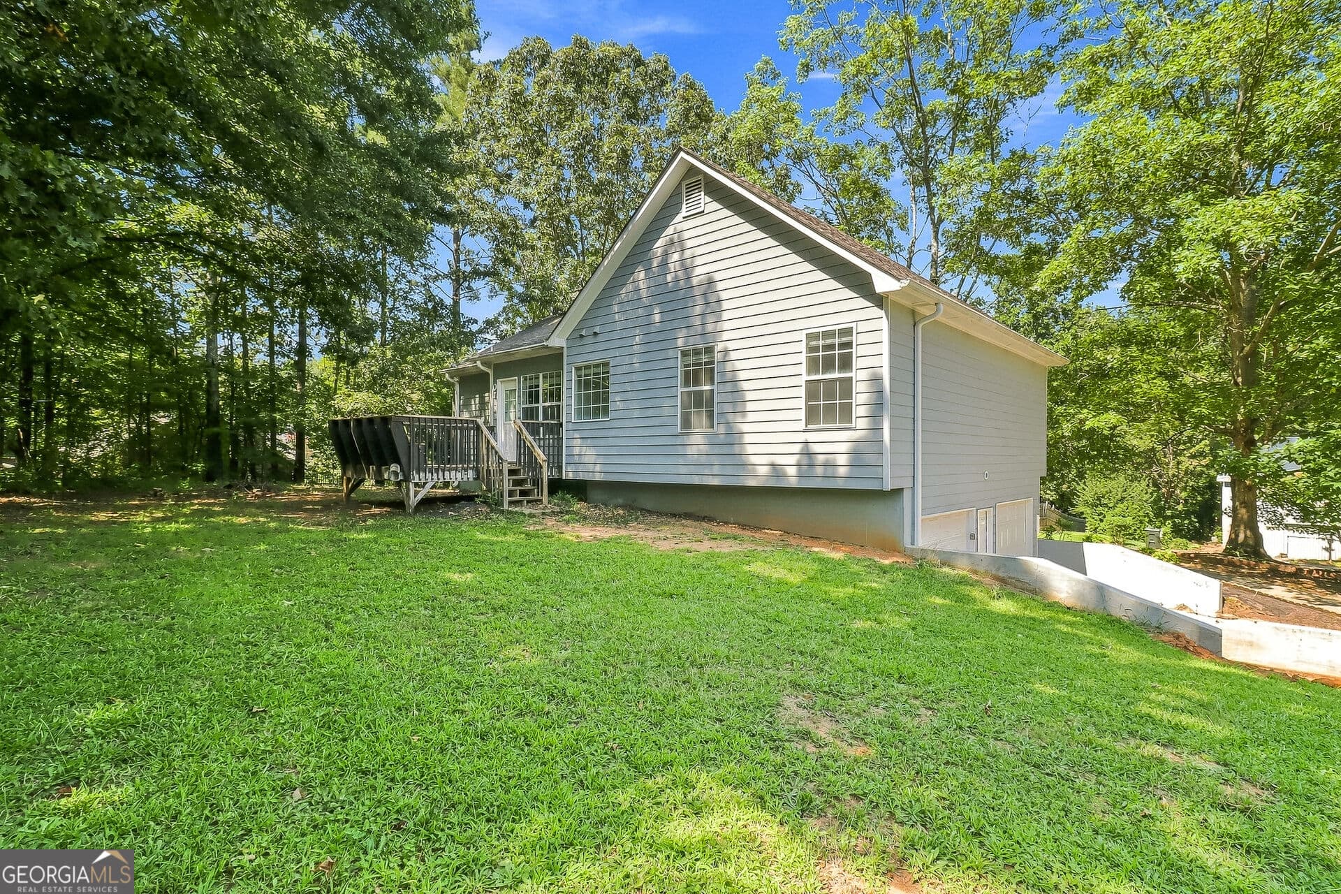 3 bedroom, 2 bathroom, 1,766 sq ft single family residence for sale at 366 Settlers Ridge Lane, Hiram, GA 30141 — photo 2