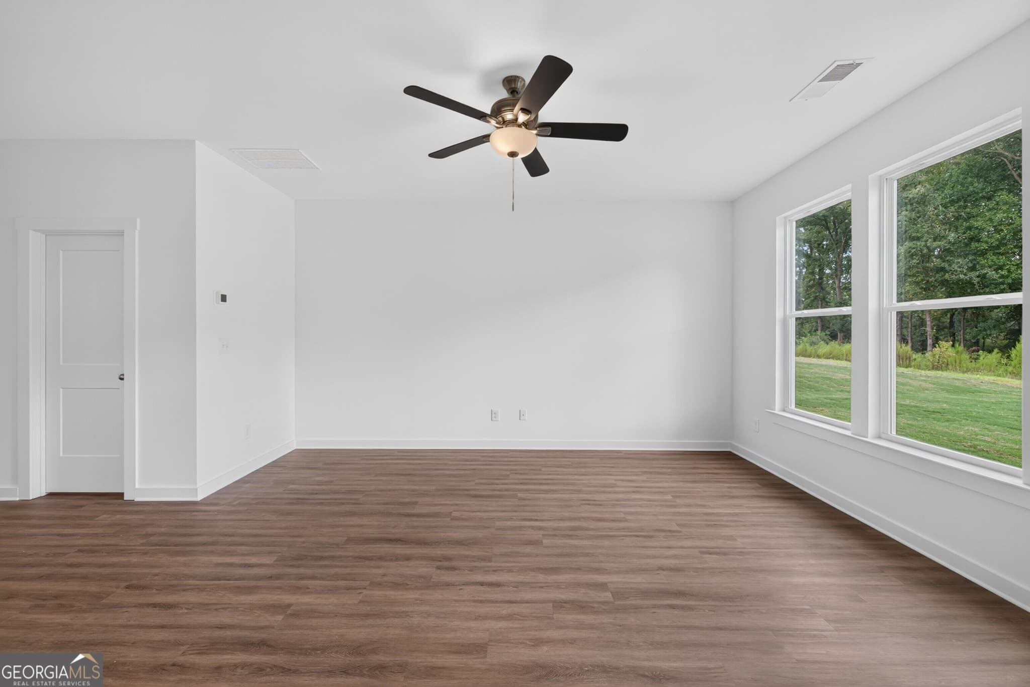 4 bedroom, 2 bathroom, 1,746 sq ft single family residence for sale at 360 Crimson Feather Drive, Jefferson, GA 30549 — photo 9