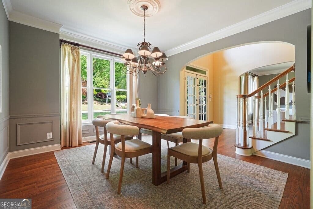 4 bedroom, 2.5 bathroom, 3,345 sq ft single family residence for sale at 12110 Lonsdale Lane, Roswell, GA 30075 — photo 6