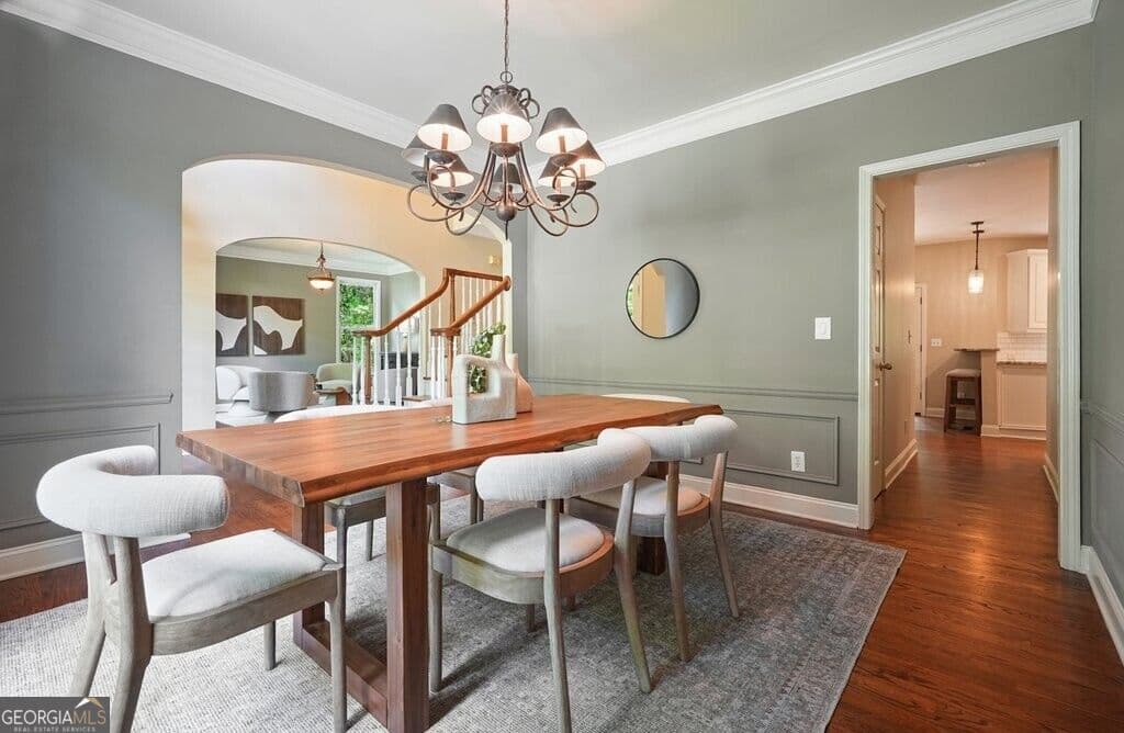4 bedroom, 2.5 bathroom, 3,345 sq ft single family residence for sale at 12110 Lonsdale Lane, Roswell, GA 30075 — photo 7