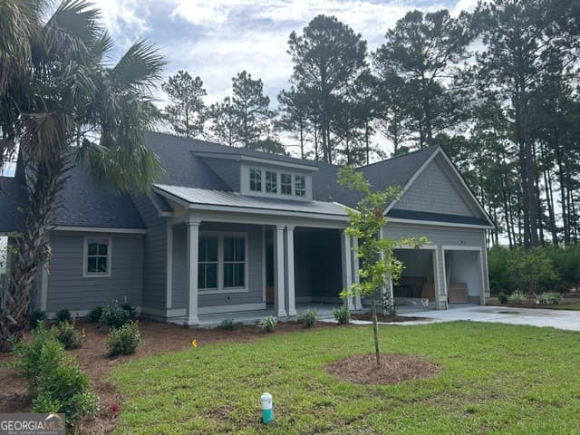 4 bedroom, 3.5 bathroom, 2,896 sq ft single family residence for sale at 105 Lone Pine Court, Waverly, GA 31565