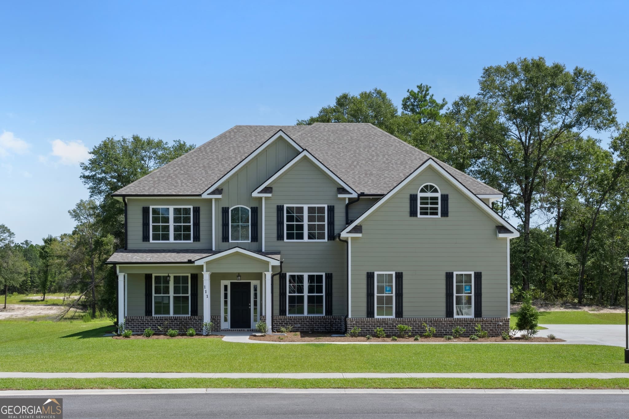 5 bedroom, 3 bathroom, 3,665 sq ft single family residence for sale at 111 Concord Drive, Guyton, GA 31312 — photo 1 of 33