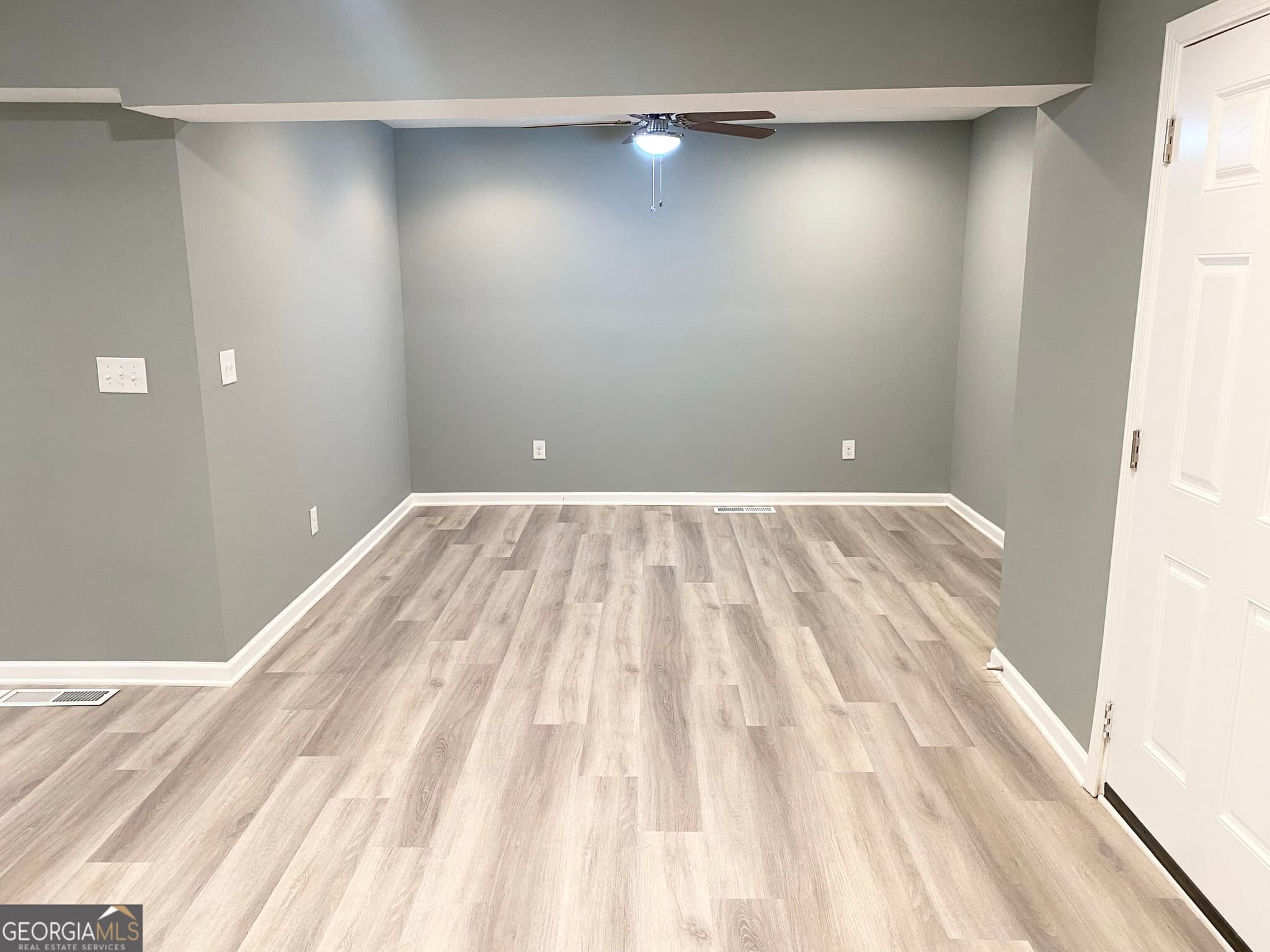 3 bedroom, 2 bathroom, 1,212 sq ft apartment for rent at 1891 TREMONT Drive #3, Atlanta, GA 30314 for $2,100 a month — photo 4