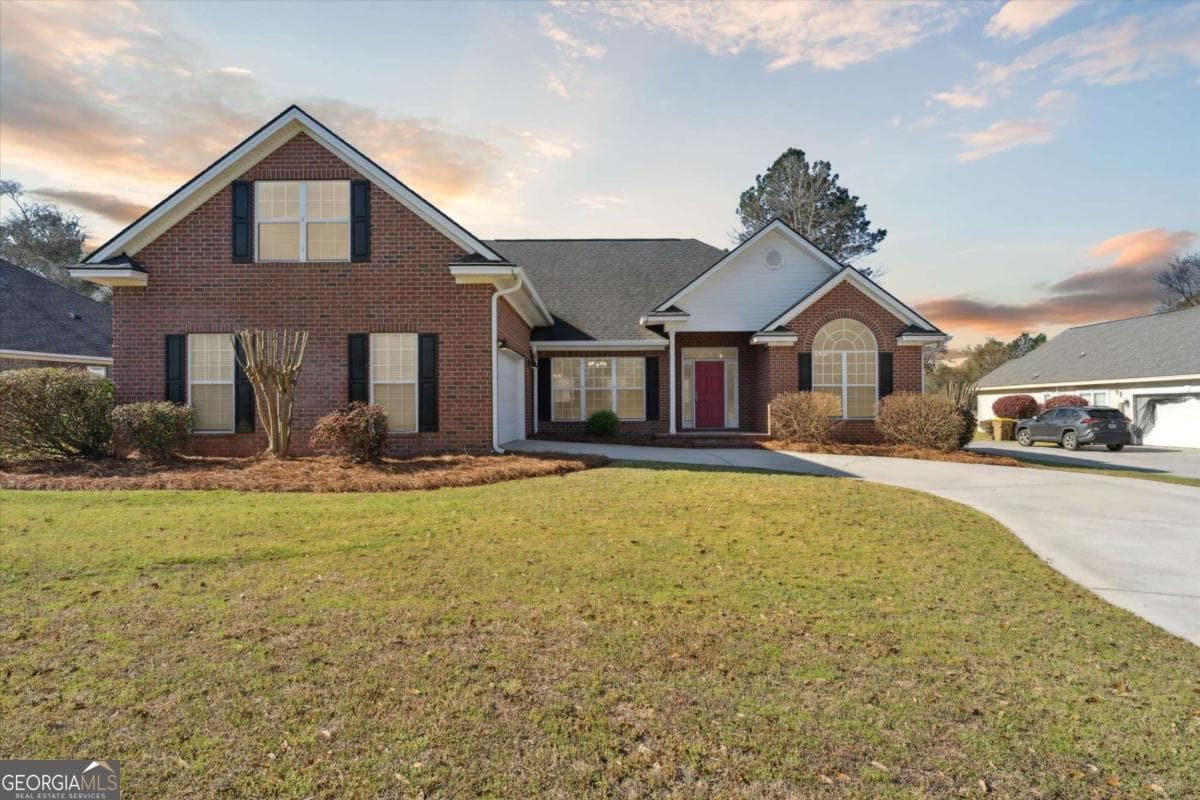 3 bedroom, 3 bathroom single family residence sold at 58 Westhampton Drive, Ellabell, GA 31308