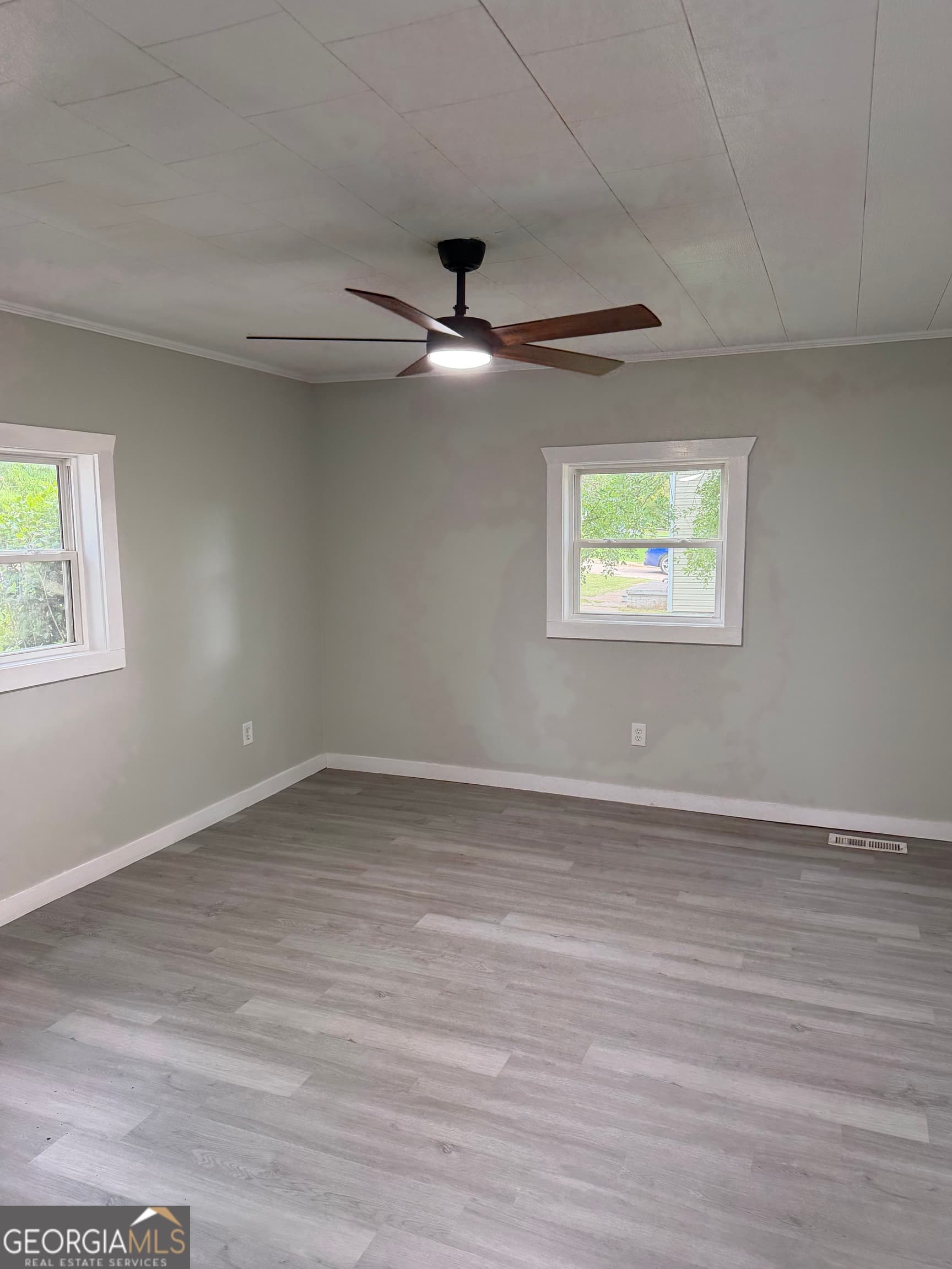 3 bedroom, 1 bathroom, 1,309 sq ft single family residence for sale at 3303 21st Avenue, Valley, AL 36854 — photo 9